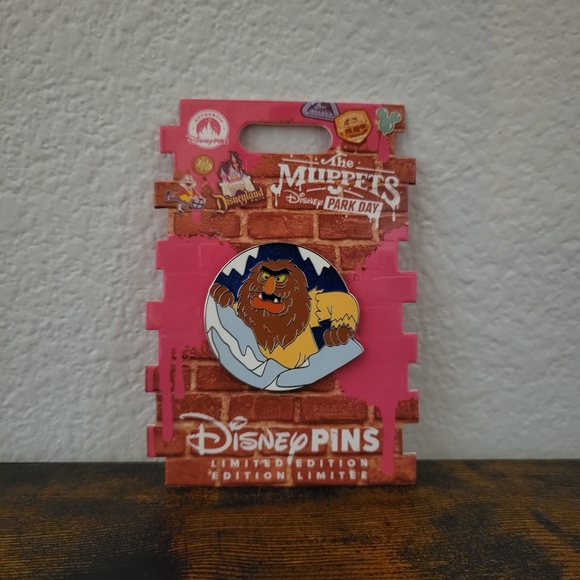 Disney Jewelry - LE Disneyland Muppets Park Day Mystery Pin (REVEALED Sweetums and Matterhorn)